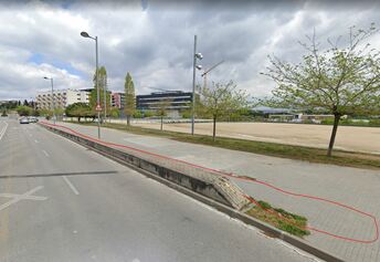 linea d'arbrat av can graells carrrer.JPG